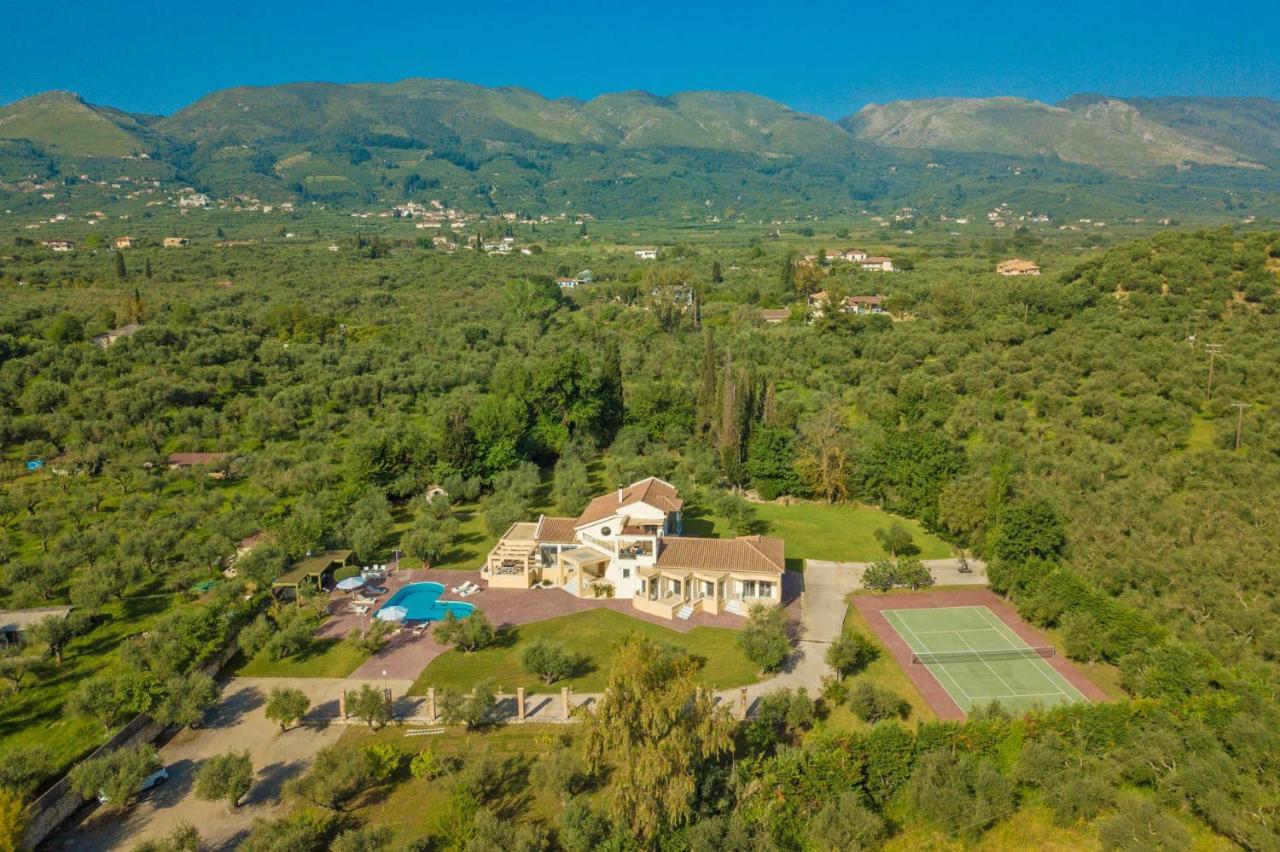 Astarte Villas - Istar Villa With Tennis Court Makhairádhon Buitenkant foto