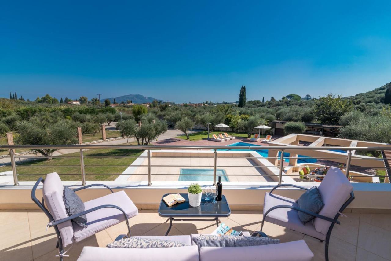 Astarte Villas - Istar Villa With Tennis Court Makhairádhon Buitenkant foto